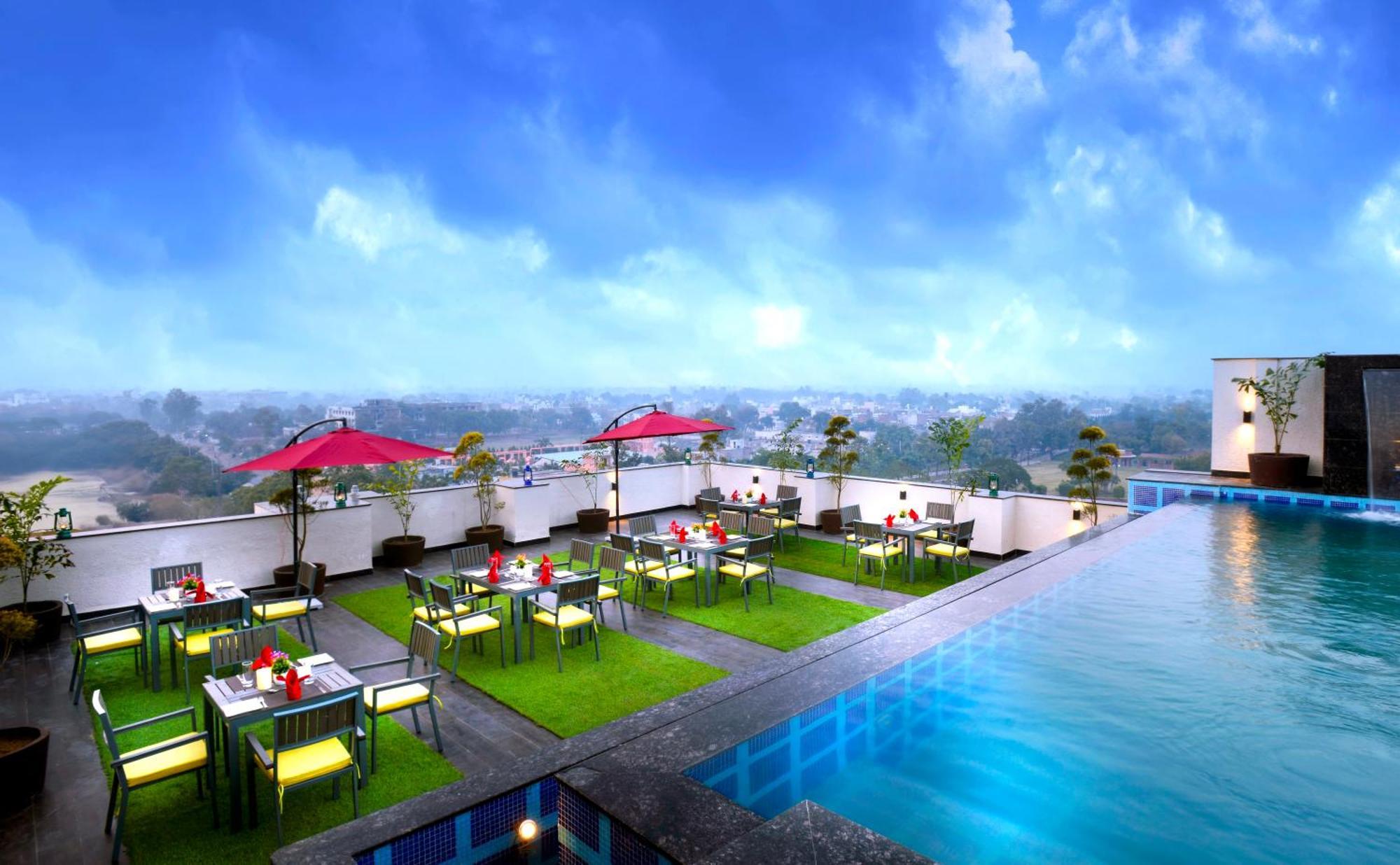 โรงแรมรอยัล รีเจนท์ อัครา ภายนอก รูปภาพ