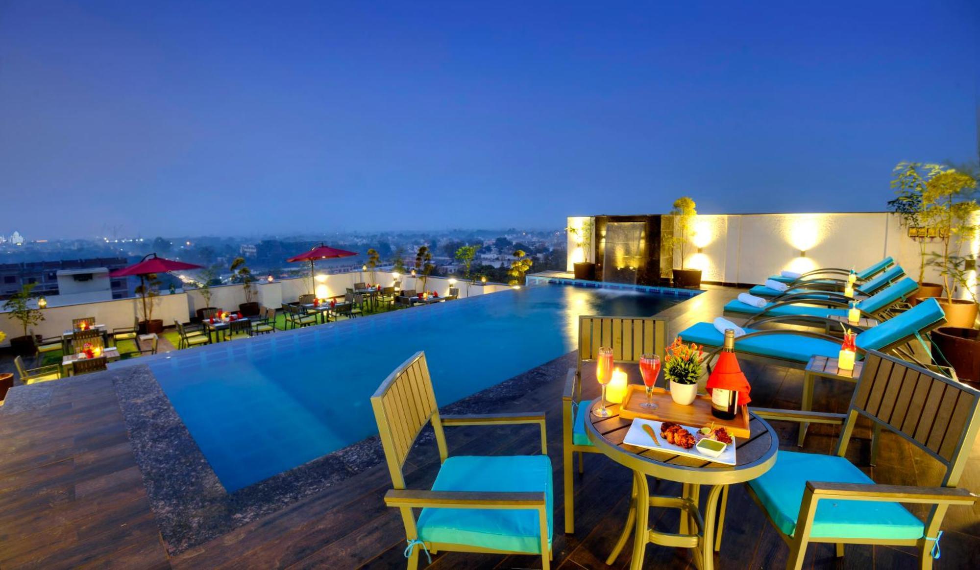 โรงแรมรอยัล รีเจนท์ อัครา ภายนอก รูปภาพ